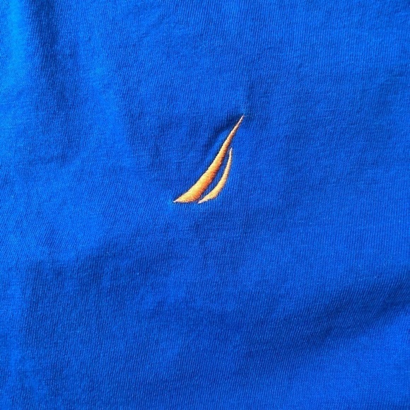 Nautica crewneck blue T-shirt, size large - Picture 3 of 5